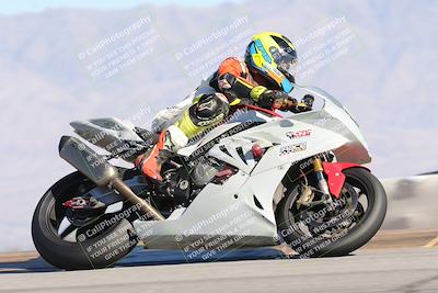 media/Dec-04-2025-Racers Edge (Thu) [[5ebc9f124d]]/3-B Group/4-Session 2 (Turn 9 Entry)/